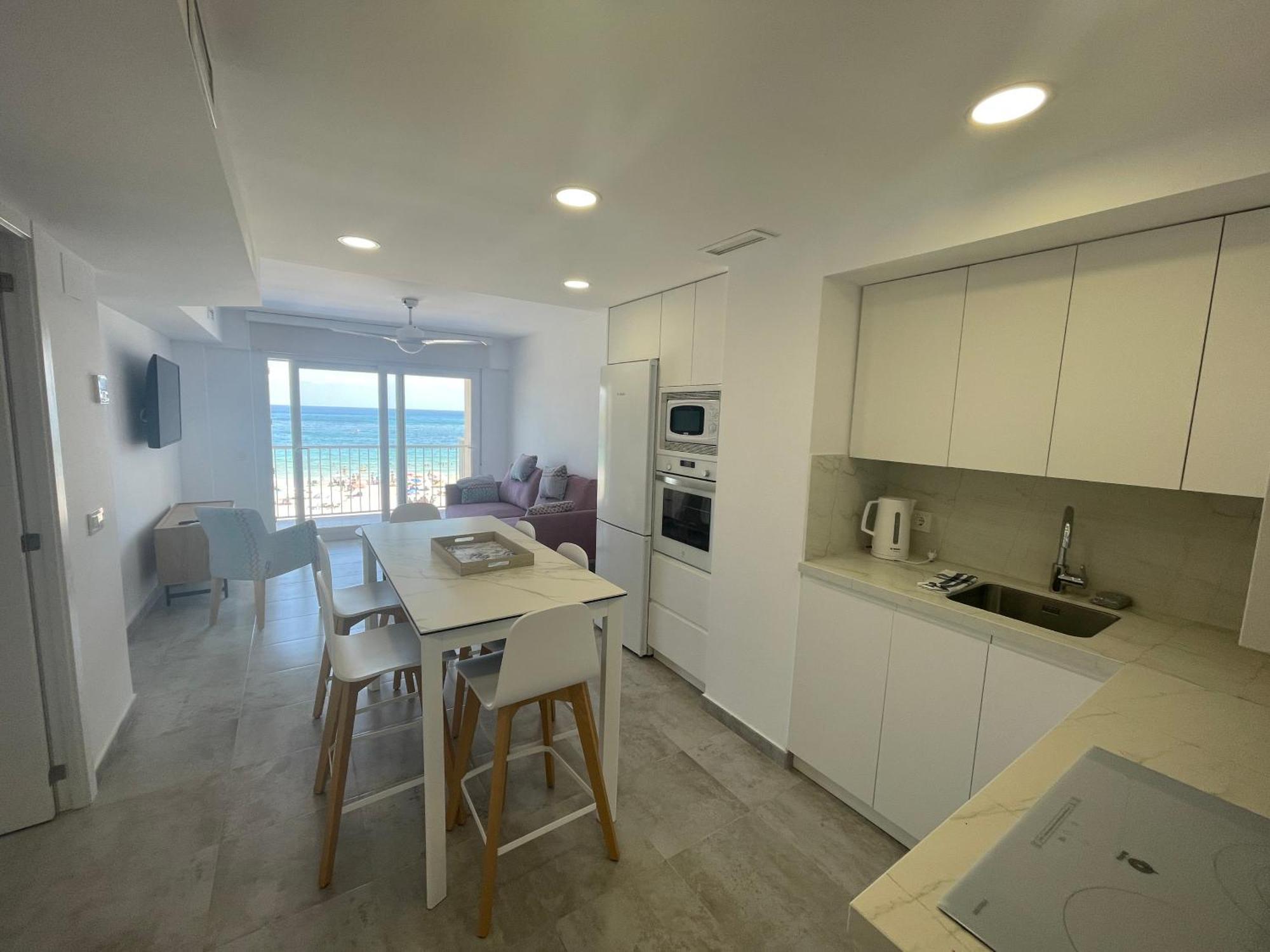 Medi Playa Primera Linea Con Piscina Κάλπε Εξωτερικό φωτογραφία
