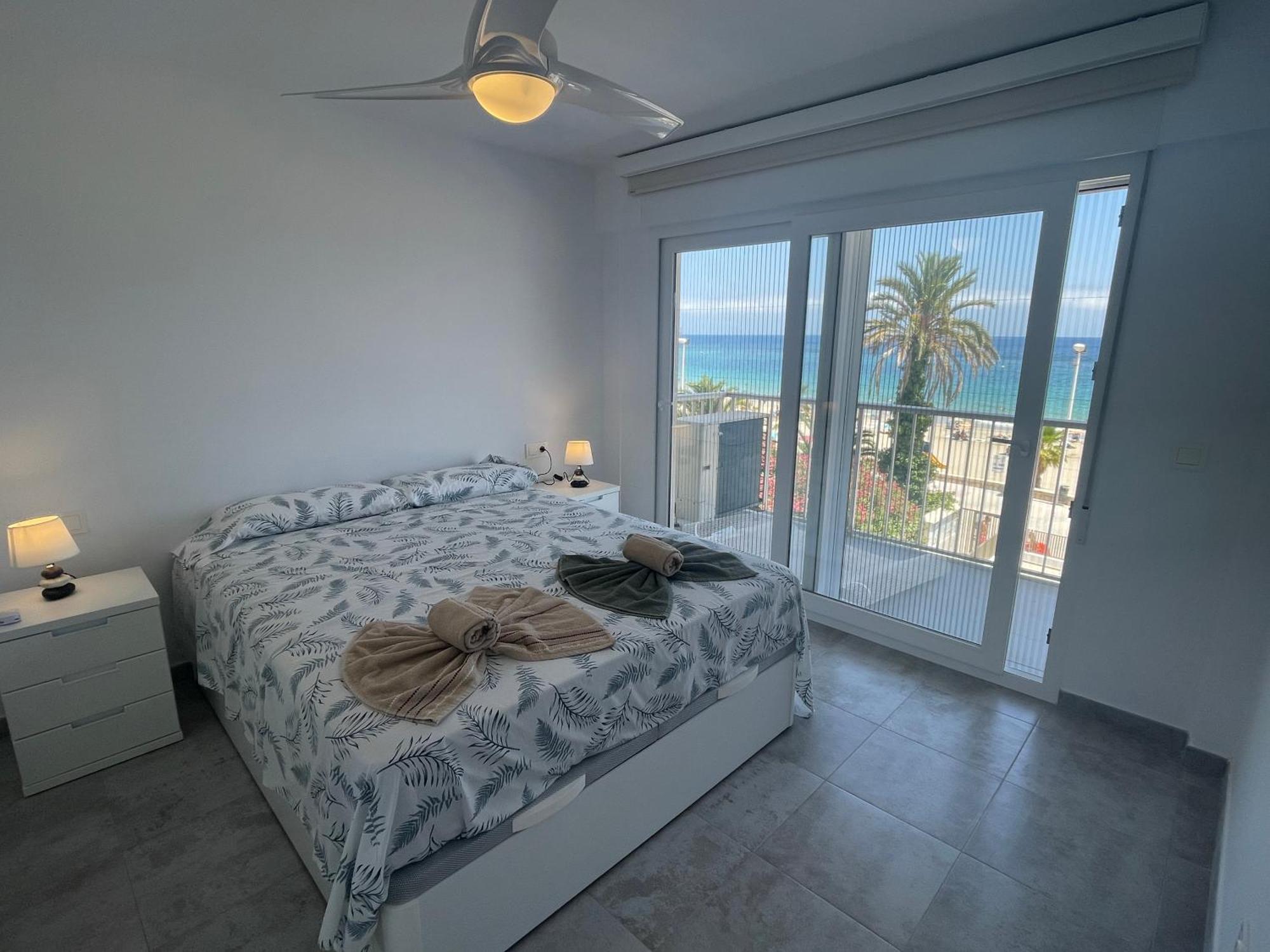 Medi Playa Primera Linea Con Piscina Κάλπε Εξωτερικό φωτογραφία